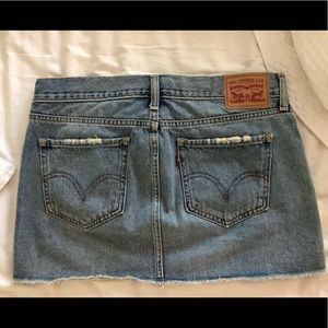 Levi’s Denim Mini Skirt